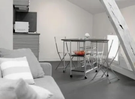 Aparthotel Suites De La Tour Centre