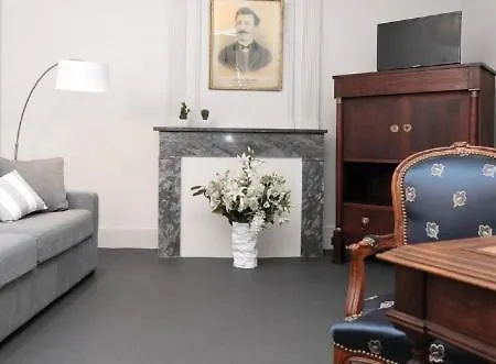 Suites De La Tour Centre