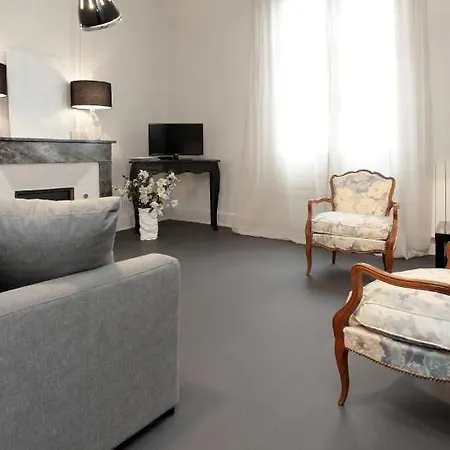 Suites De La Tour Centre Aparthotel Périgueux