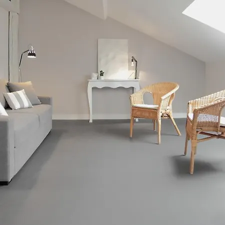 Suites De La Tour Centre Aparthotel