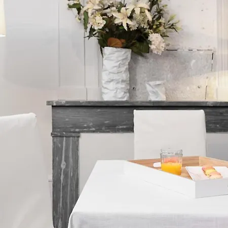Suites De La Tour Centre 3* Périgueux